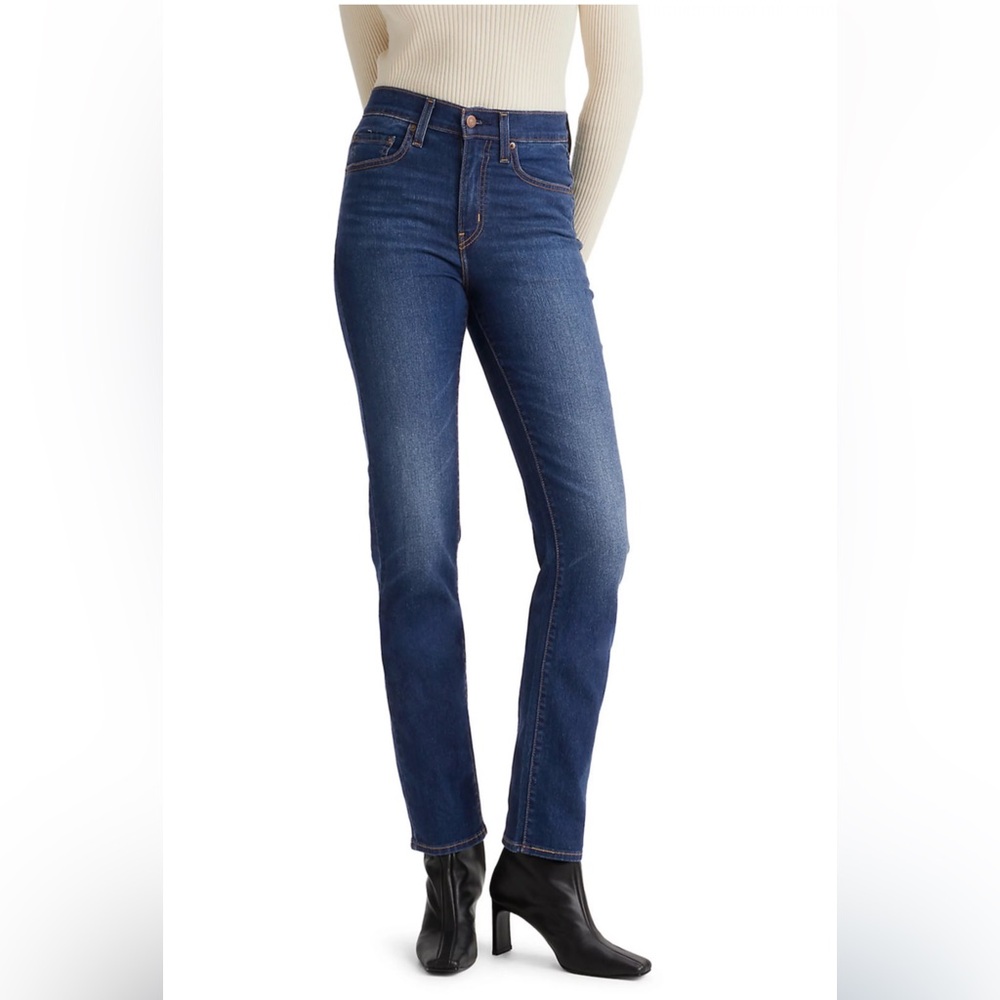 Levi’s 724 High Rise Straight Crop Women’s Size 27